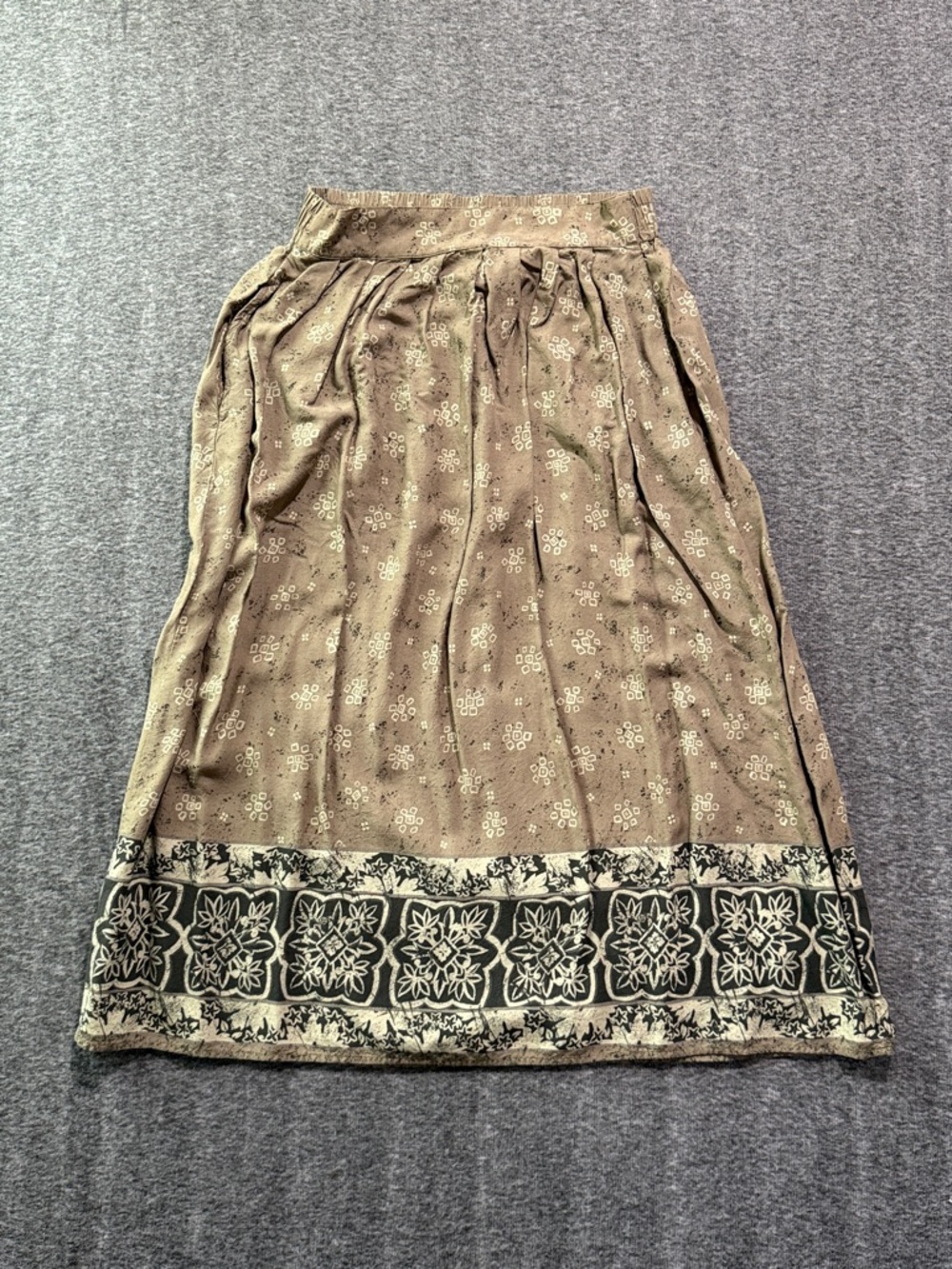 Sag Harbor Sage Green Boho Floral Midi Skirt Size Small‎